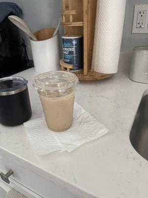 Iced latte add Carmel and vanilla