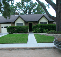 Sidewalk/walkway