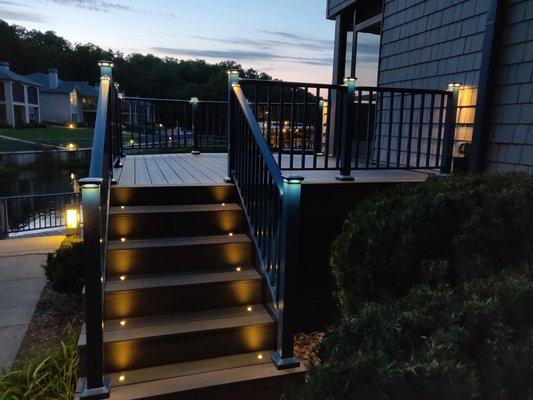 Composite deck with aluminum rails.