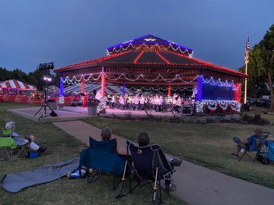 Live band pavilion