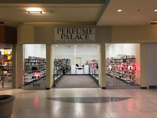 Perfume Palace, Harford Mall, 696 Bel Air Rd, Bel Air, MD 21014