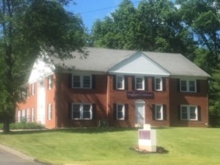 Berkshire Hathaway HomeServices New England Properties - 172 West Main St., Avon, Ct. 06001