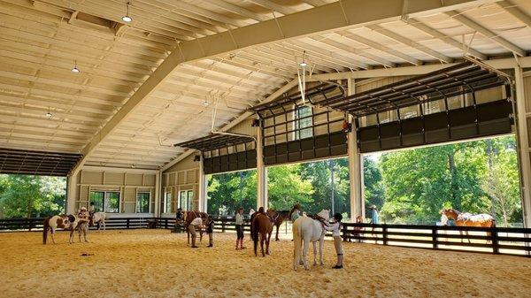 Covered riding arena