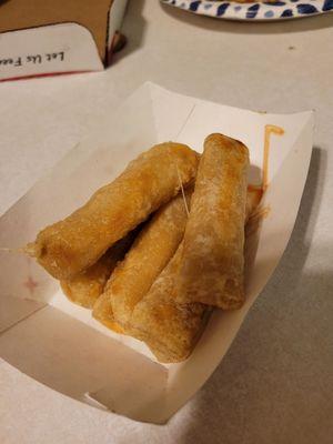 5 small mozzarella sticks at $1.50 per piece!