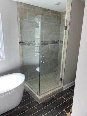 Shower Door and Panel Installation done by @pemirrornglass