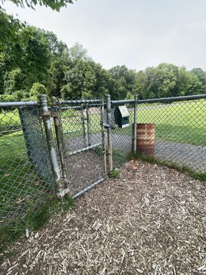 Kennedy Dell Dog Park