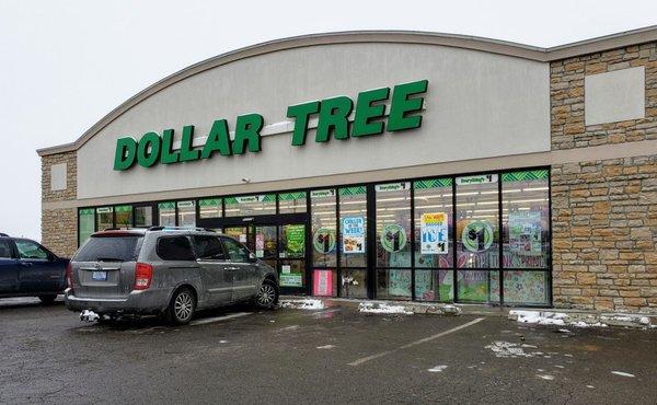 Storefront for Dollar Tree Adrian