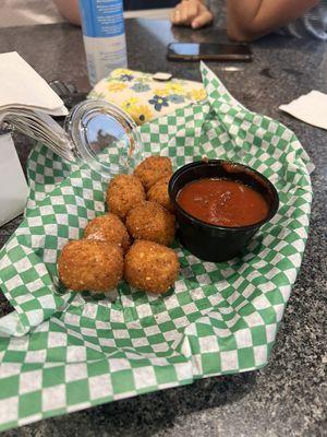 Mozzarella bites