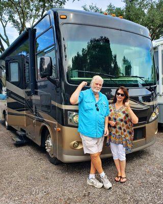 Mid Florida RV (Rentals, Sales & Services)