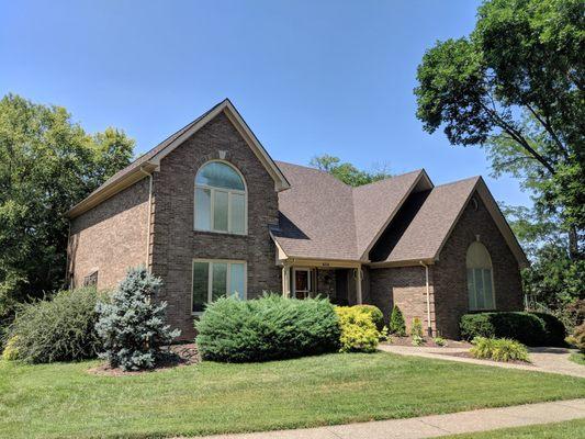 Roof replacement with Owens Corning Duration, Teak.