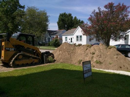 Online sales and delivery of bulk landscape and construction materials.