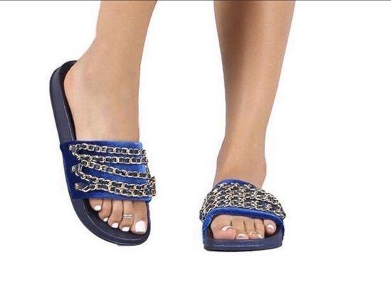 Ladies sandals