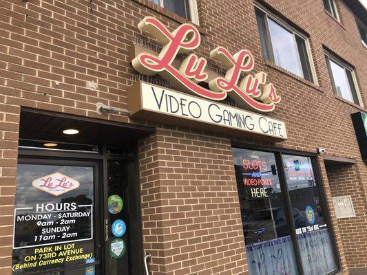 Great Gaming Café in Elmwood Park!