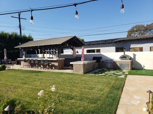 Outdoor Kitchen and Sports bar