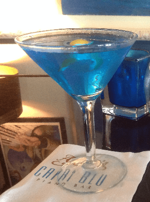 Capri Blu Martini