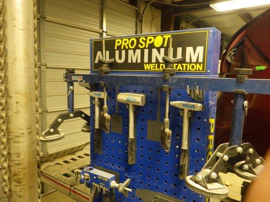 Pro Spot Aluminum Repair Station