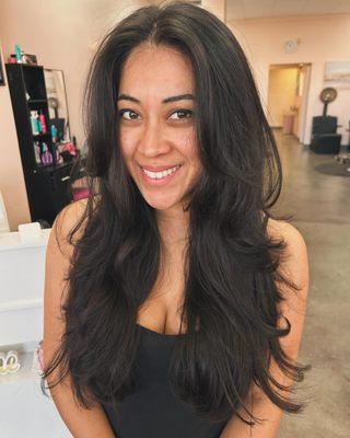 Long layered haircut and beautiful blowout