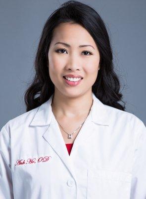 Anh Ho, Optometrist