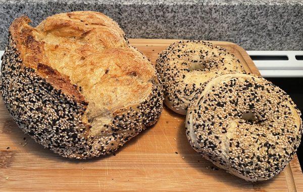 Roscoe now makes sourdough bagels