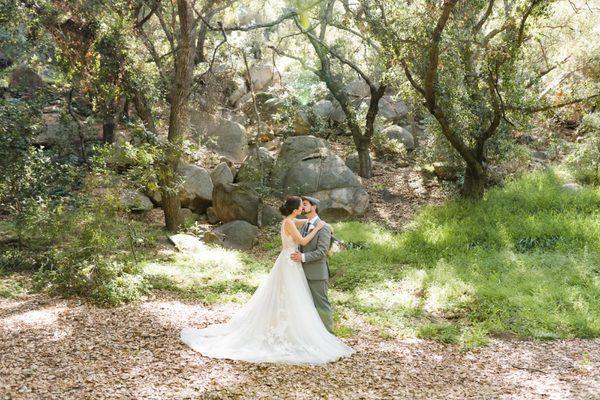 Romantics in the oak grove.