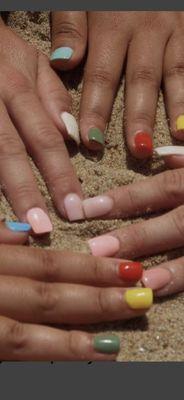 Extra fun beach nails