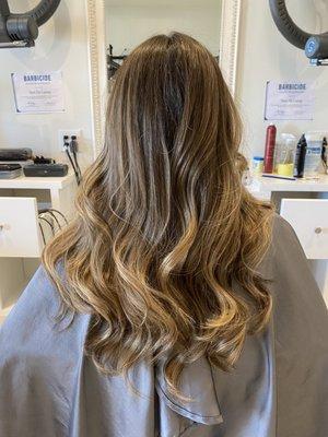 Natural balayage color