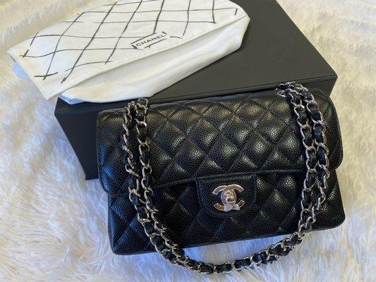 NEW 2021 CHANEL Black Caviar Leather Small Classic Double Flap Bag