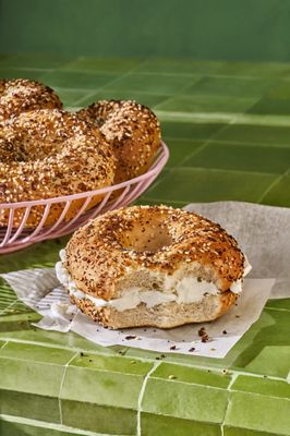 Everything Bagel with Plain Cream Cheese