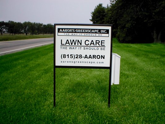 Aaron's Greenscape lawn care treatments fertilization weed control