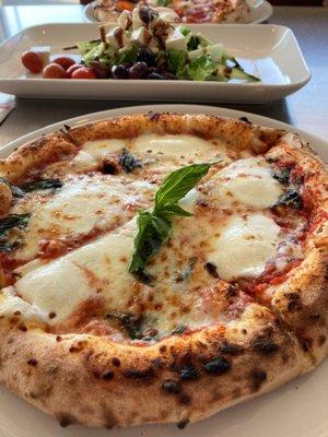 Margherita pizza & greek salad