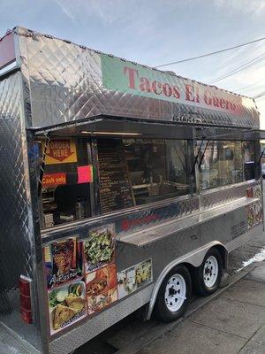 Tacos el Güero food truck