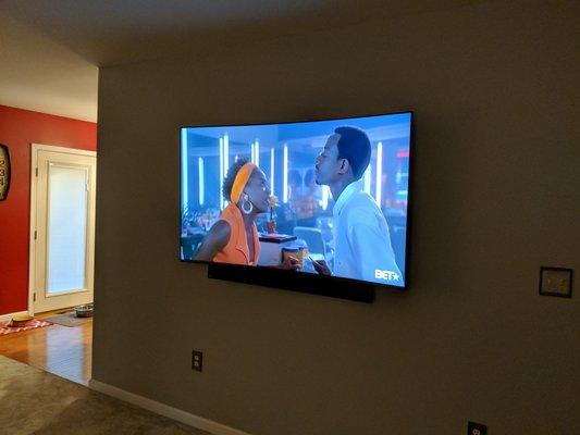 Tv and sound bar mount with in wall wire hiding