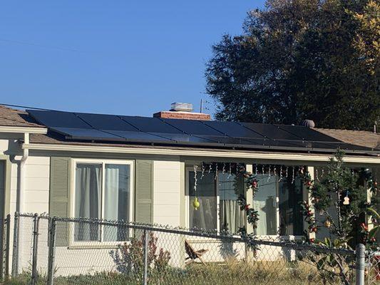 LG 375 BLK/BLK Solar install/ great dealer pricing for your customer to get the best deal and for you to win the bid against other companies