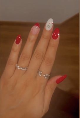 Christmas nails