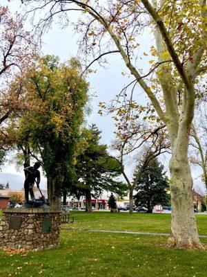 Large trees create plenty of shade.