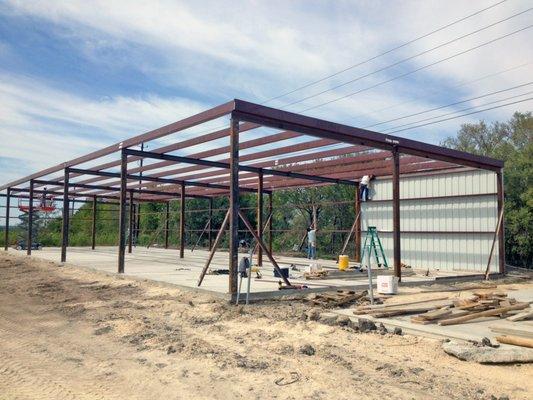 A-Lert Building Systems also offers weld up and bolt together Pre-Engineered Metal Buildings (PEMBs).