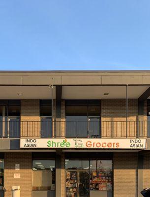 Shree G Grocers