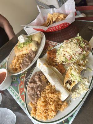 Combo dinner, chicken chimichangas, chips & salsa