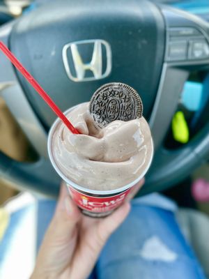 Chocolate Oreo Banana mini shake