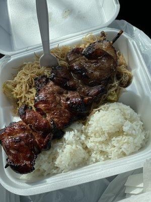 Combo plate $12 bbq pork stick pancit rice