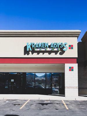 Front entrance of kraken abyss vapor