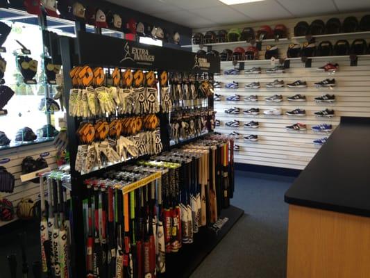 Large Baseball/Softball Bat Inventory