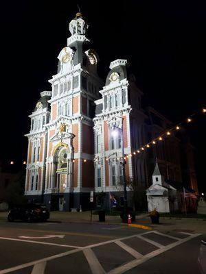 View of Van Wert County Courthouse