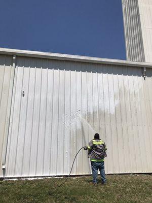 Large commercial exterior washing is well within our wheelhouse. Call us today for exterior cleaning of your facility!