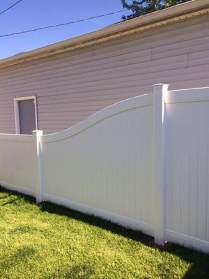 Veterans Fence
Vinyl Fence