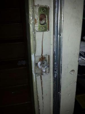 Paramount Locksmith=Damaged door frame
TERRIBLE SERVICE: DO NOT USE. READ MY REVIEW