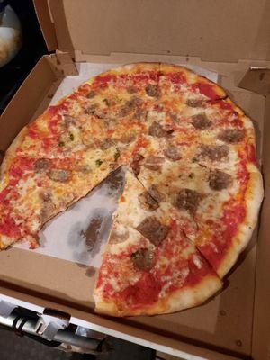 Large Pepperoni  and sausage  with garlic pizza