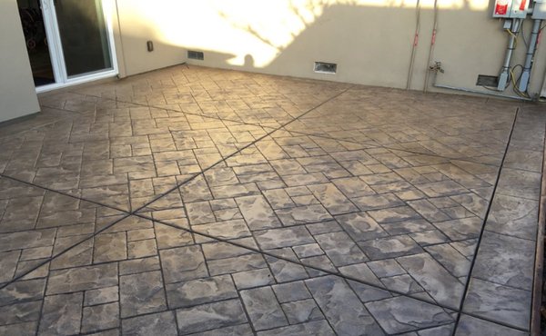 Another angle of ashlar slate stamped concrete patio.