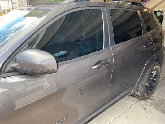 Clean install on this Jeep. Solar Gard Films. Xenith line Call us for a free estimate!