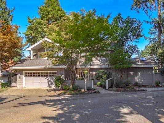 1103 Lake Shore Rd, Lake Oswego, OR 97034